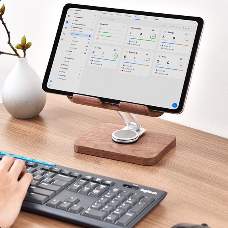 Zwarte walnoot iPad-standaard  - Desk Setup Black And Wood recensie en prijs
