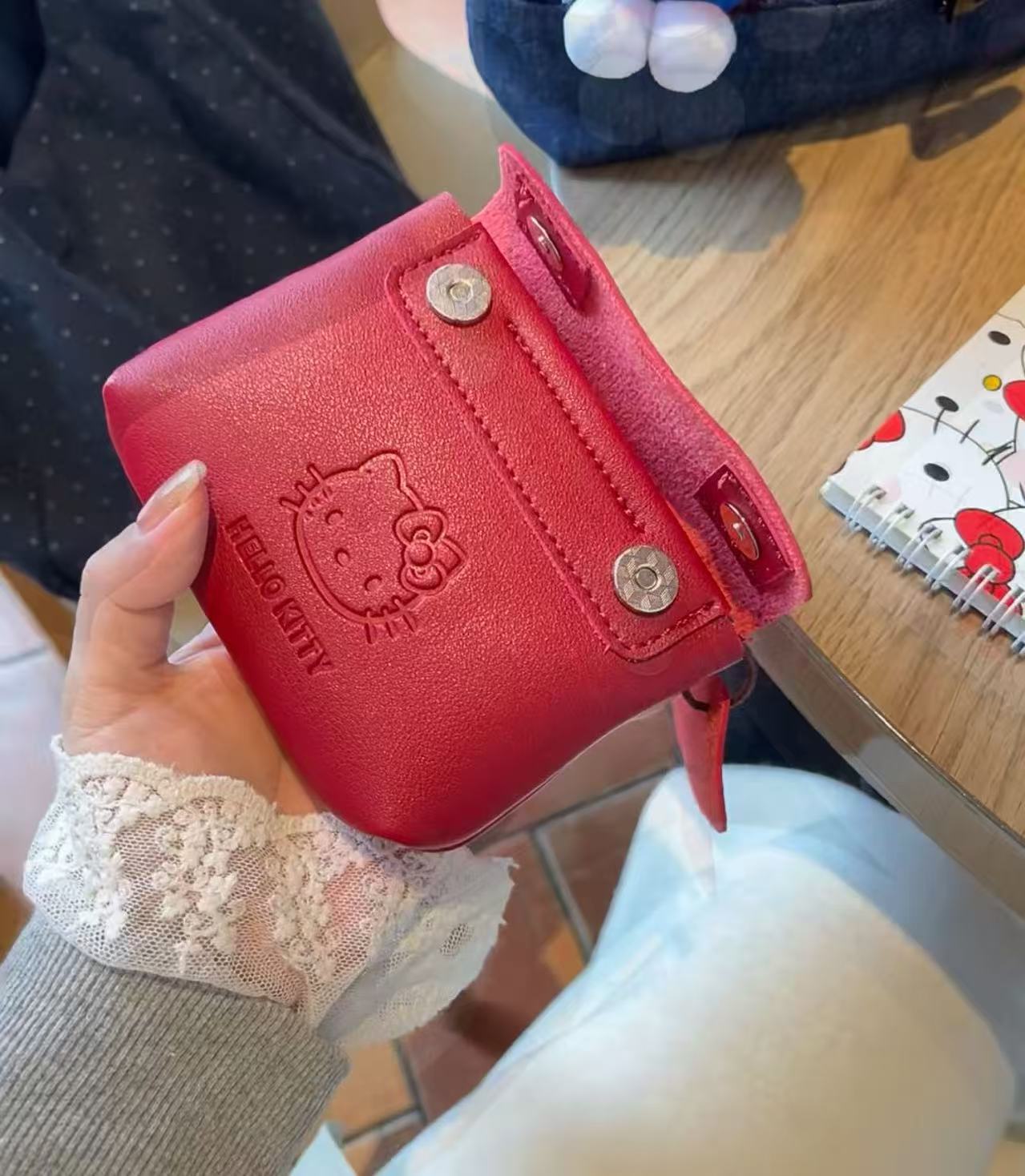 Schattige Hello Kitty rode ler - Headphone Hook Under recensie en prijs